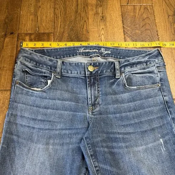 American Eagle Favorite Boyfriend Jeans Womens Sz 14 Y2K Low Rise Boot Cut - Picture 3 of 7
